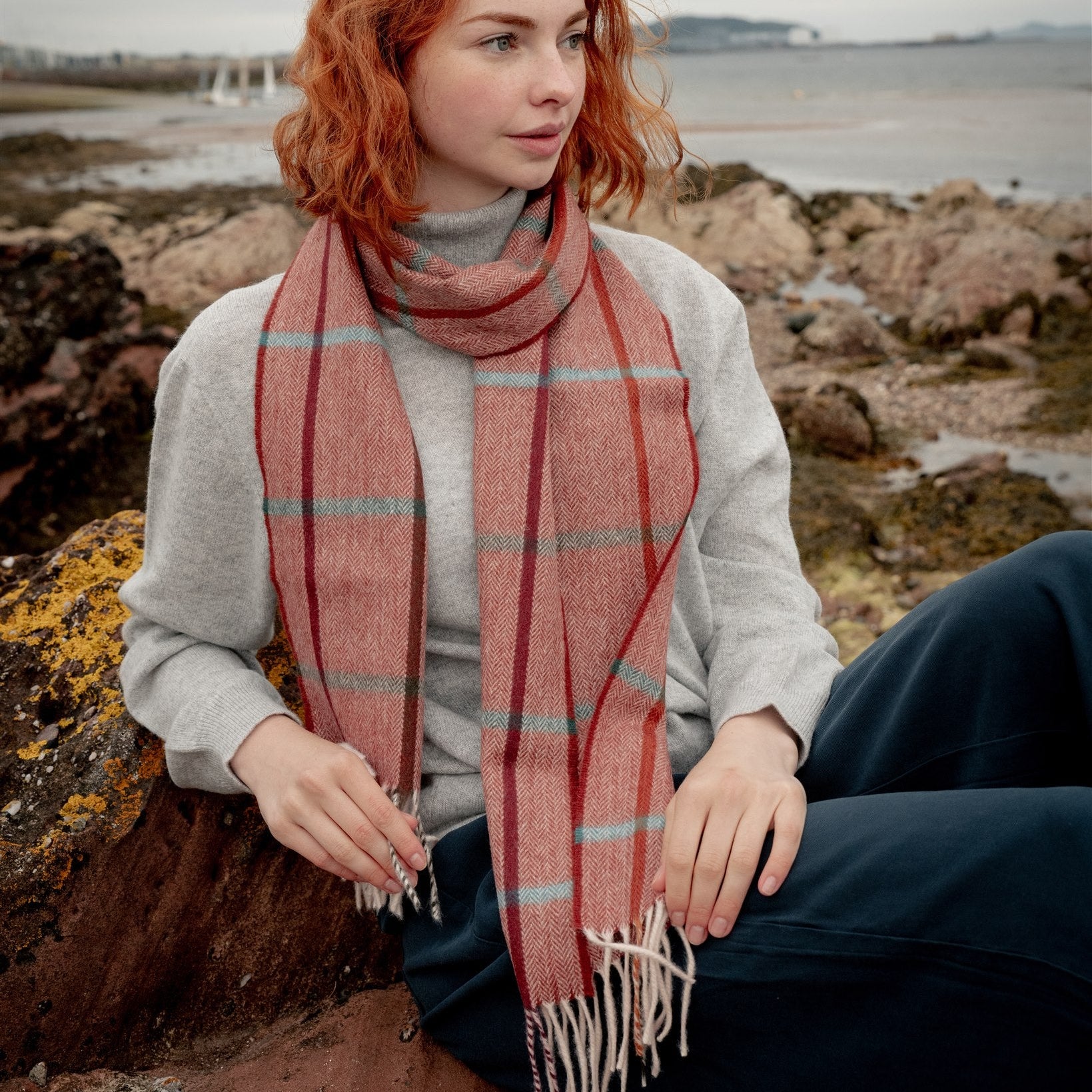 Oban Fala Autumn Cashmere Scarf