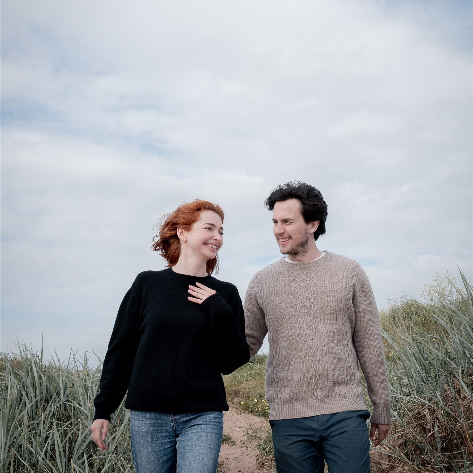 Unisex Taupe Mid-Weight Plain Cashmere Crew Neck Sweater