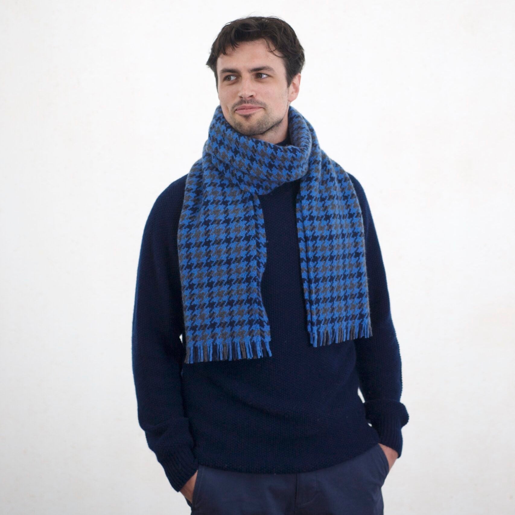 Deluxe Blues Houndstooth Cashmere Scarf