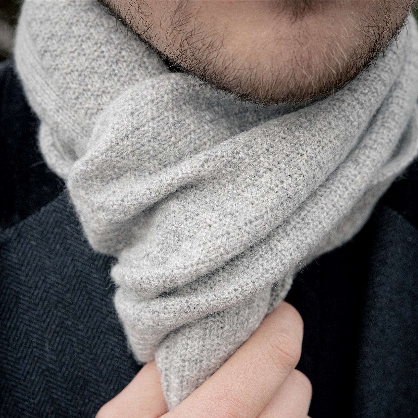 Knitted Light Grey Moss Stitch Cashmere Scarf