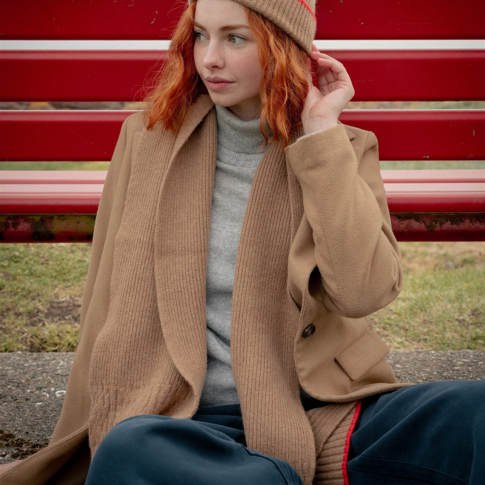 Knitted Vicuna Mid-Weight Ribbed Cashmere Scarf