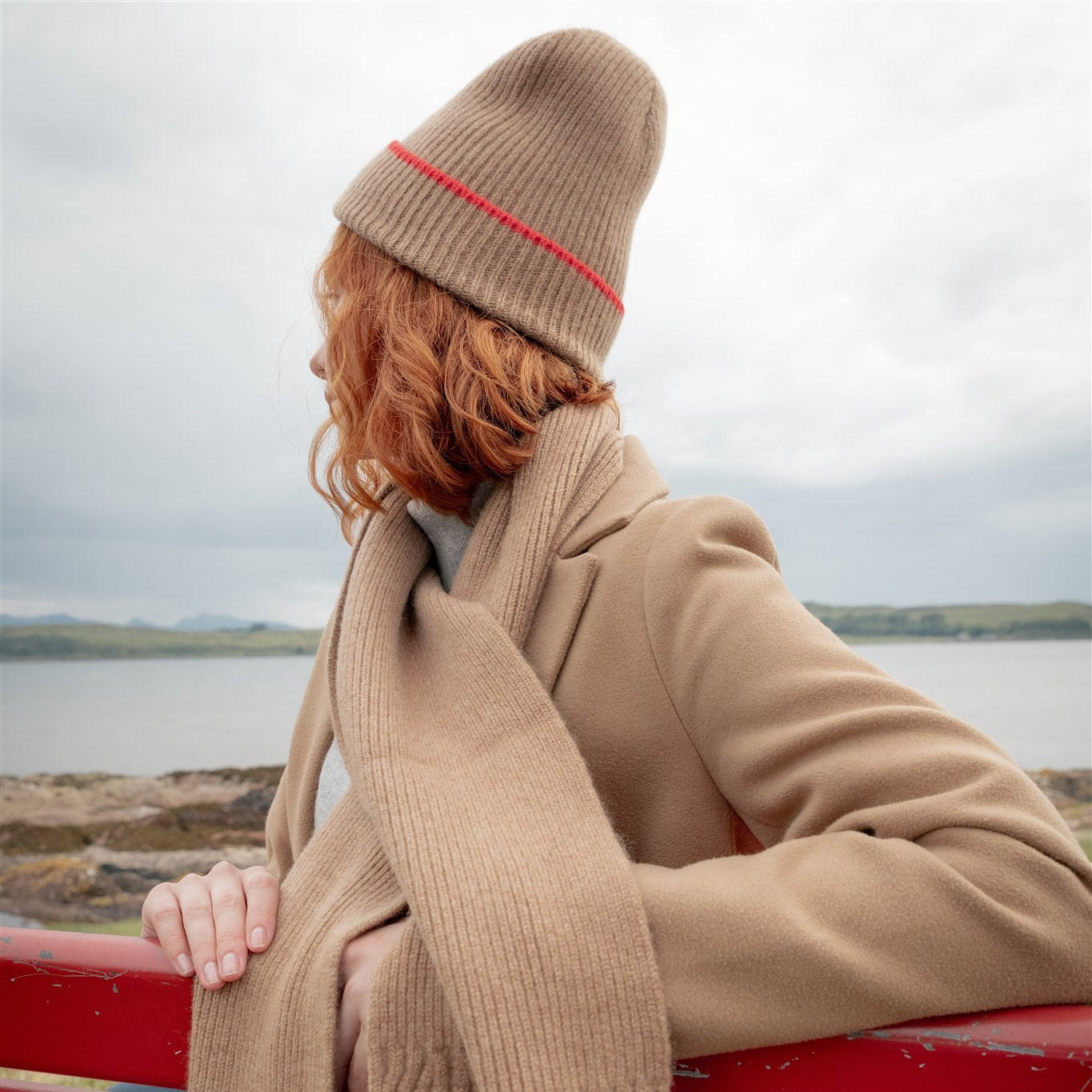 Knitted Vicuna Mid-Weight Ribbed Cashmere Beanie Hat